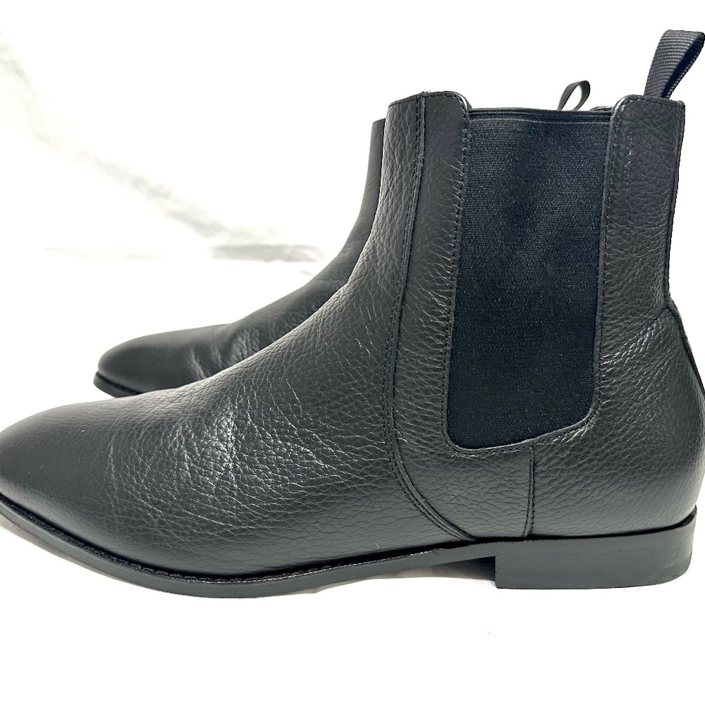 Coach Graham Chelsea Boots – Black Leather (Like New)